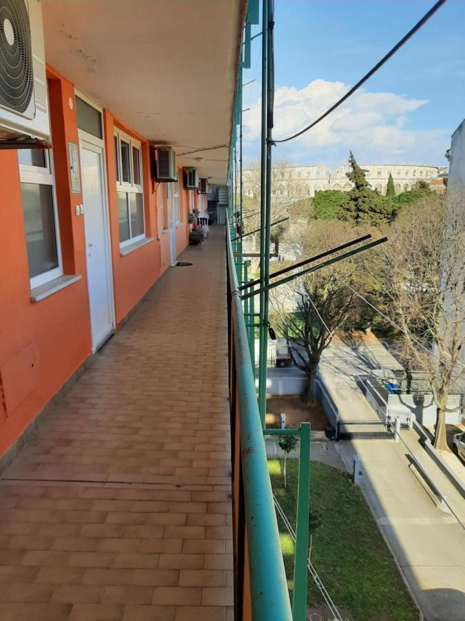 Apartment Marina With Sea View Pula Bagian luar foto